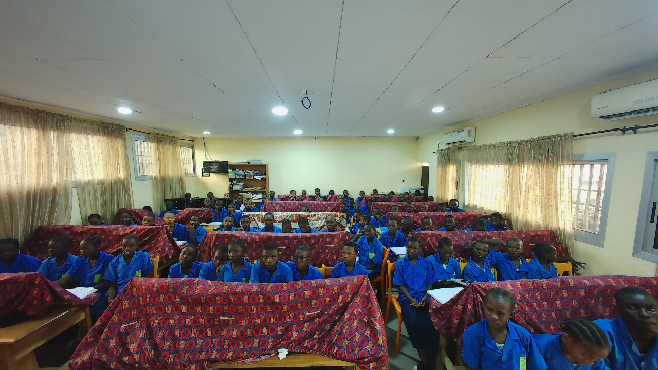 Image captured on 12:04 PM