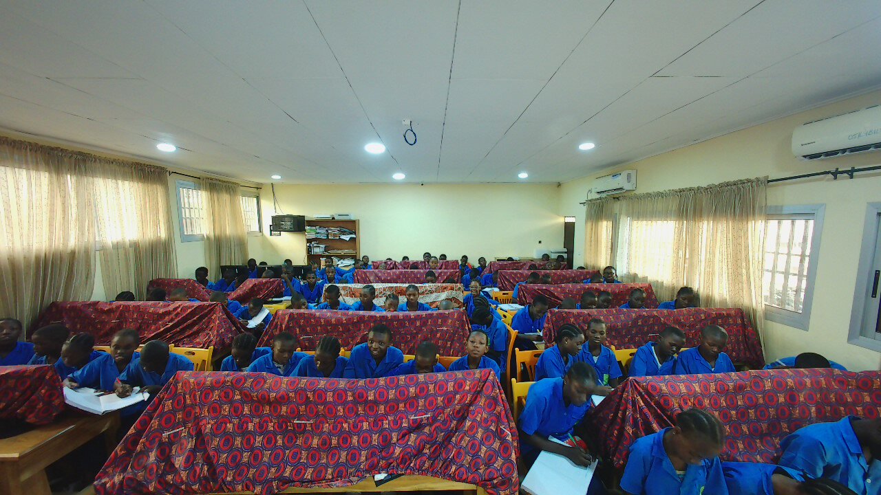Image captured on 12:06 PM
