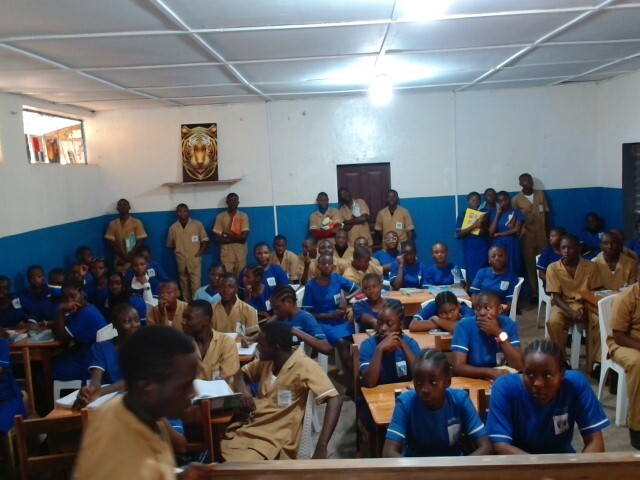 Image captured on 8:44 AM